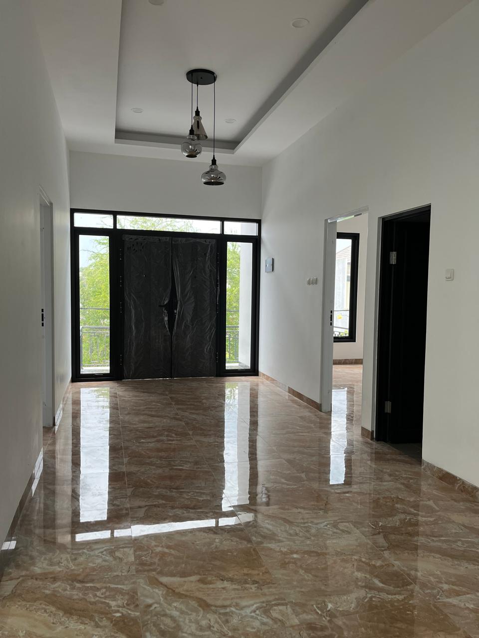 Rumah Disewakan semi furnished di Summer Bliss Lippo Cikarang 